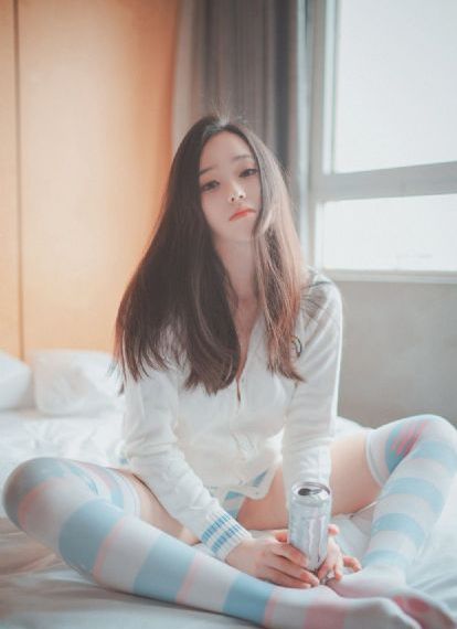 美丽的他电影