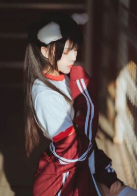 活跳尸