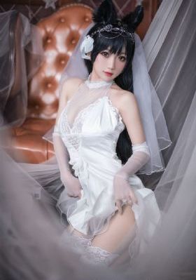 女子迪士尼上厕所超时崩溃大哭